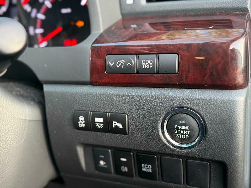 Used Toyota Vellfire 2013 for sale - 77342422: Photo 33