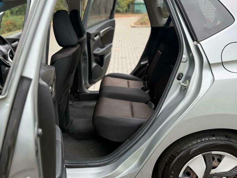 Used Honda Jazz for sale - 77200977: Photo 38