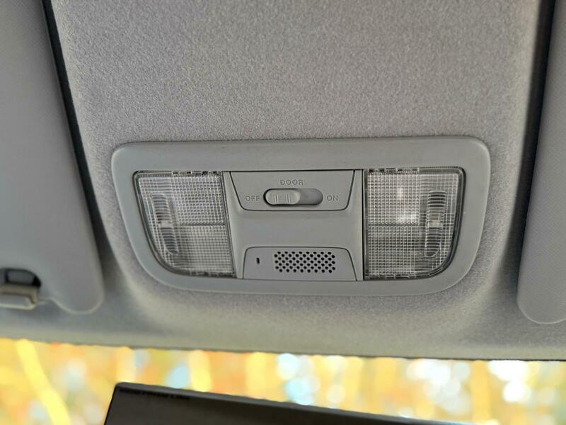 Used Honda Stepwagon 2013 for sale - 77836482: Photo 19