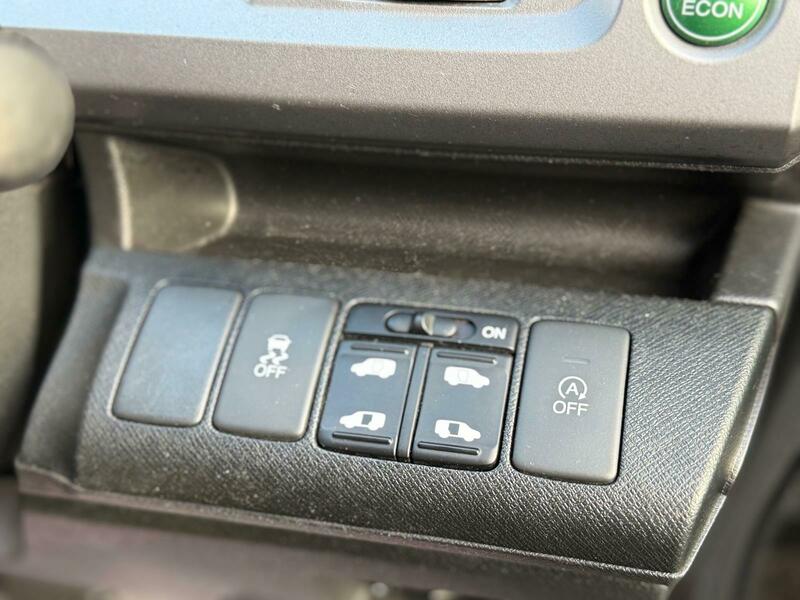 Used Honda Stepwagon 2013 for sale - 77836482: Photo 23