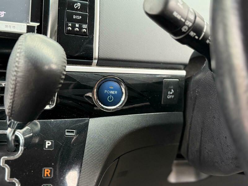 Used Toyota Estima 2016 for sale - 77906121: Photo 32