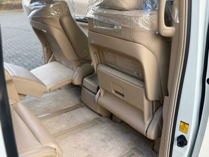 Used Toyota Vellfire 2014 for sale - 78213197: Photo 15