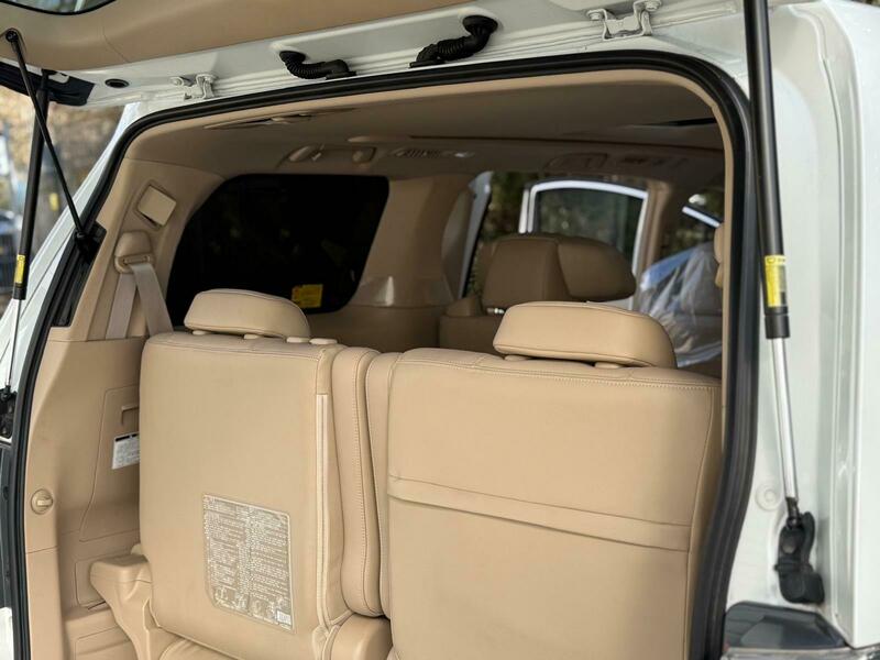 Used Toyota Vellfire 2014 for sale - 78213197: Photo 29