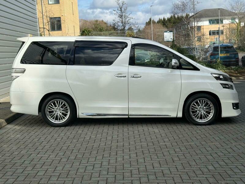 Used Toyota Vellfire 2014 for sale - 78213197: Photo 46