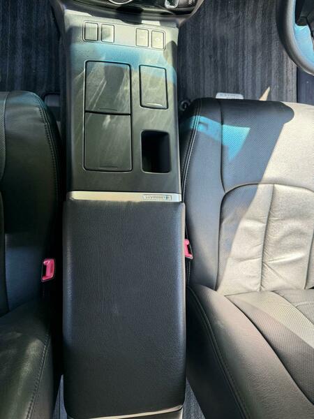 Used Toyota Estima 2012 for sale - 76264332: Photo 11