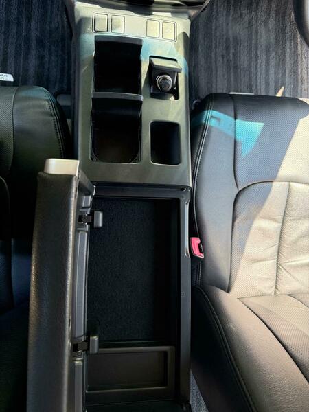 Used Toyota Estima 2012 for sale - 76264332: Photo 13