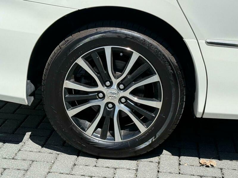 Used Toyota Estima 2012 for sale - 76264332: Photo 35