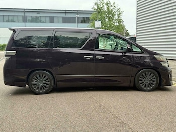 Used Toyota Vellfire  for sale - 75488706: Photo