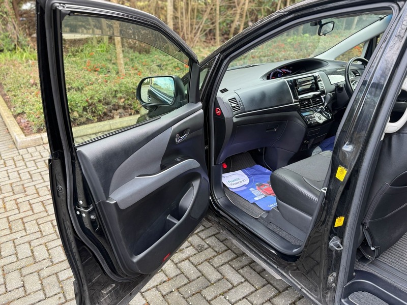 Used Toyota Estima 2013 for sale - 77319762: Photo 21