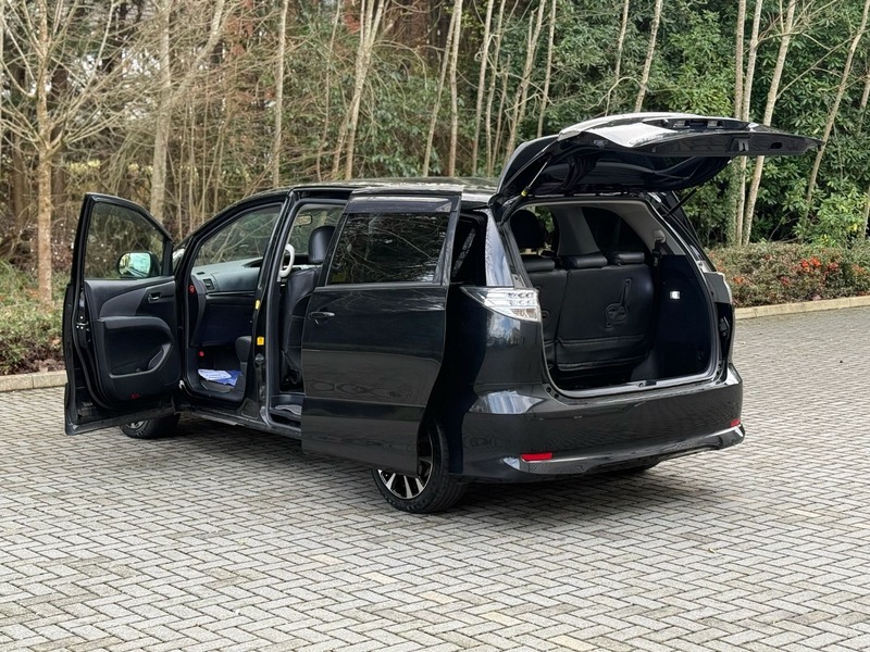Used Toyota Estima 2013 for sale - 77319762: Photo 24