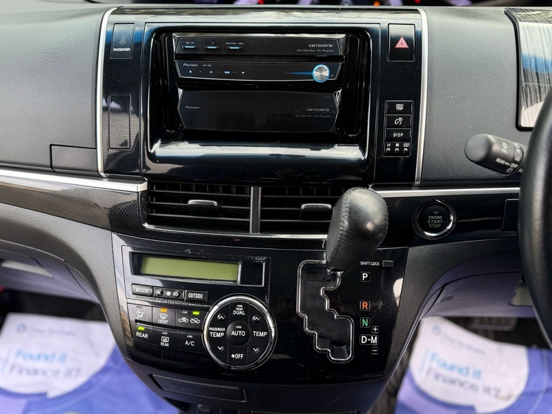 Used Toyota Estima 2013 for sale - 77319762: Photo 32