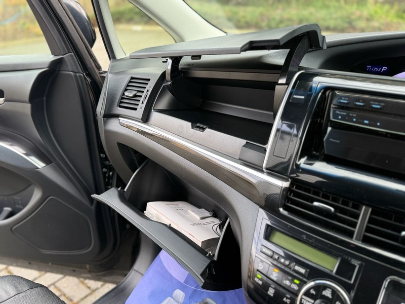 Used Toyota Estima 2013 for sale - 77319762: Photo 37