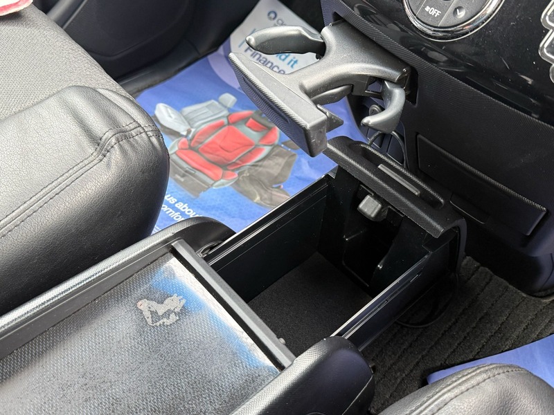 Used Toyota Estima 2013 for sale - 77319762: Photo 38