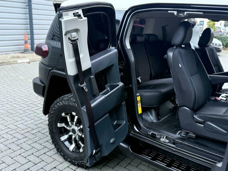 Used Toyota FJ Cruiser 2013 for sale - 76655588: Photo 41