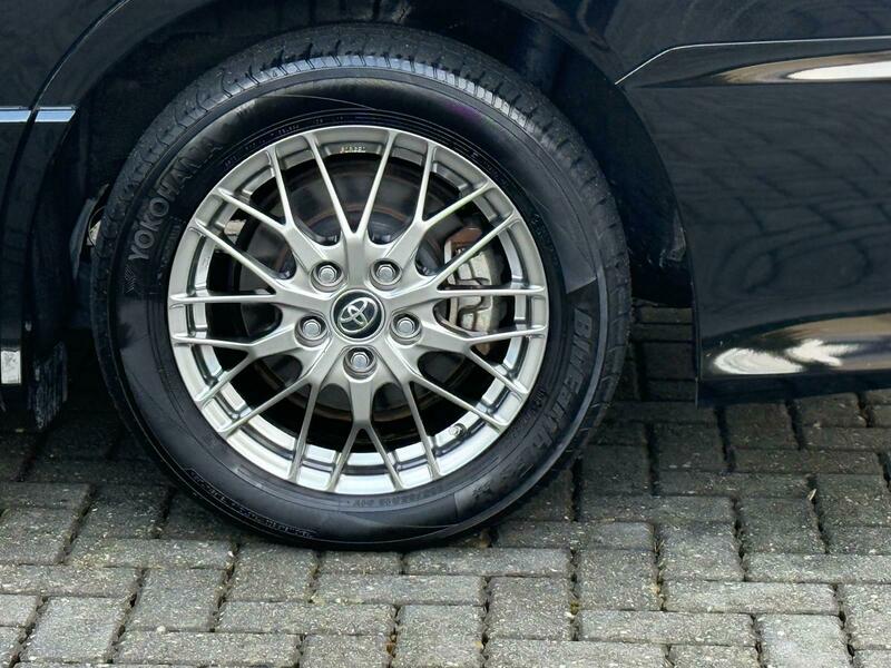 Used Toyota Voxy for sale - 77328841: Photo 16