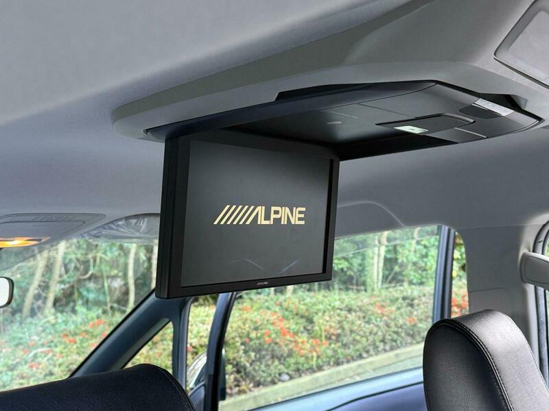 Used Toyota Voxy for sale - 77328841: Photo 24