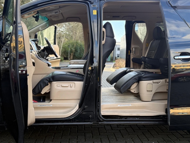 Used Toyota Alphard 2012 for sale - 77250995: Photo 17