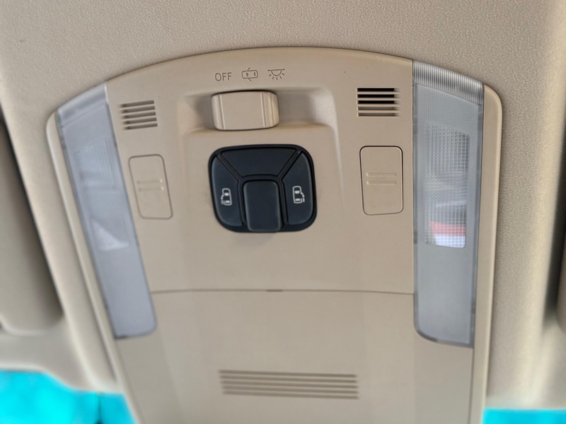 Used Toyota Alphard 2012 for sale - 77250995: Photo 38