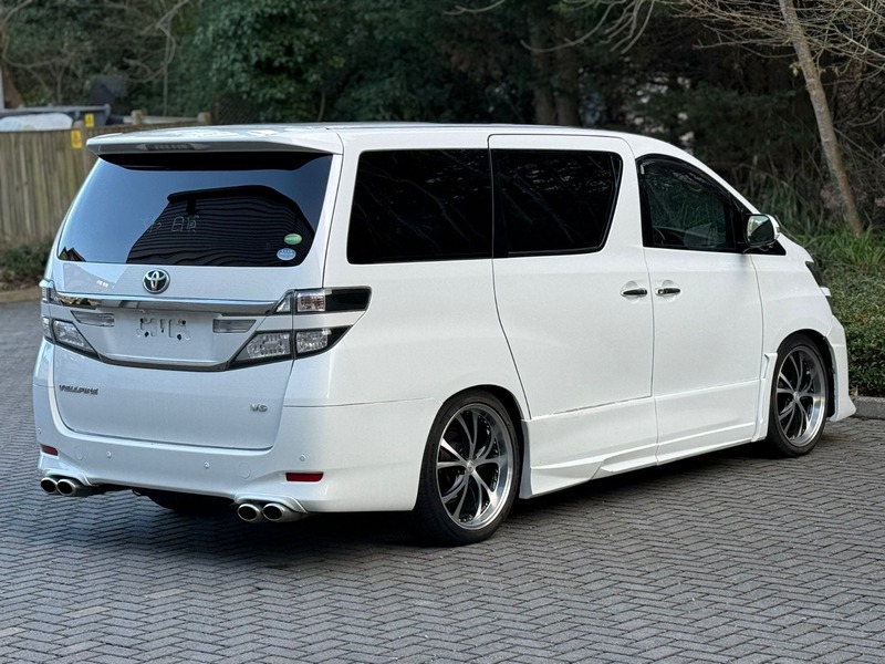 Used Toyota Vellfire 2014 for sale - 78201356: Photo 10