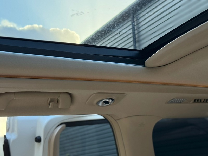 Used Toyota Vellfire 2014 for sale - 78201356: Photo 29