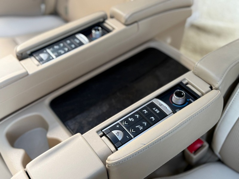 Used Toyota Vellfire 2014 for sale - 78201356: Photo 33