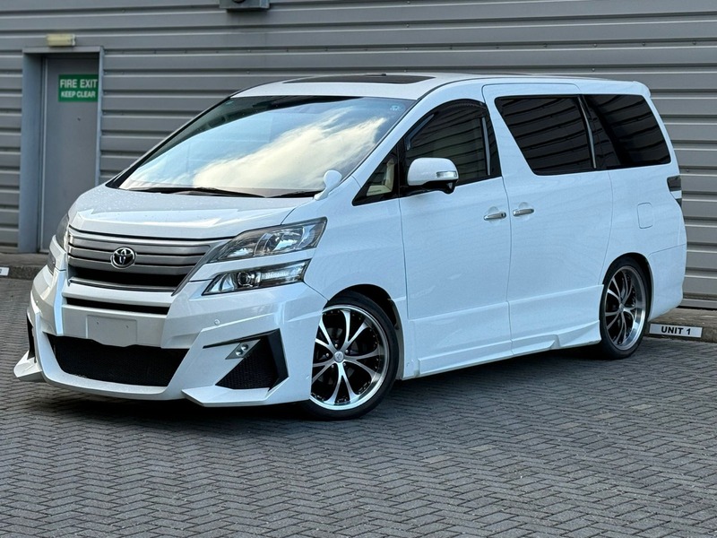 Used Toyota Vellfire 2014 for sale - 78201356: Photo 5