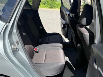 Used Honda Jazz 2015 for sale - 79121845: Photo