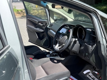 Used Honda Jazz 2015 for sale - 79121845: Photo