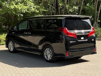Used Toyota Alphard 2021 for sale - 78998780: Photo