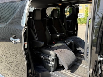 Used Toyota Alphard 2021 for sale - 78998780: Photo