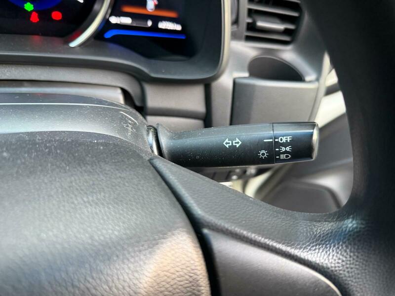 Used Honda Jazz 2014 for sale - 76665899: Photo 28