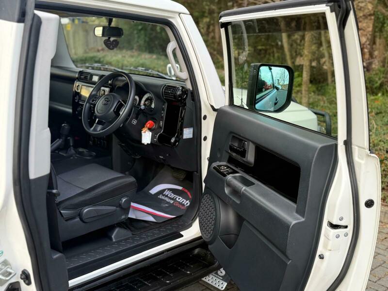 Used Toyota FJ Cruiser 2014 for sale - 77851017: Photo 30