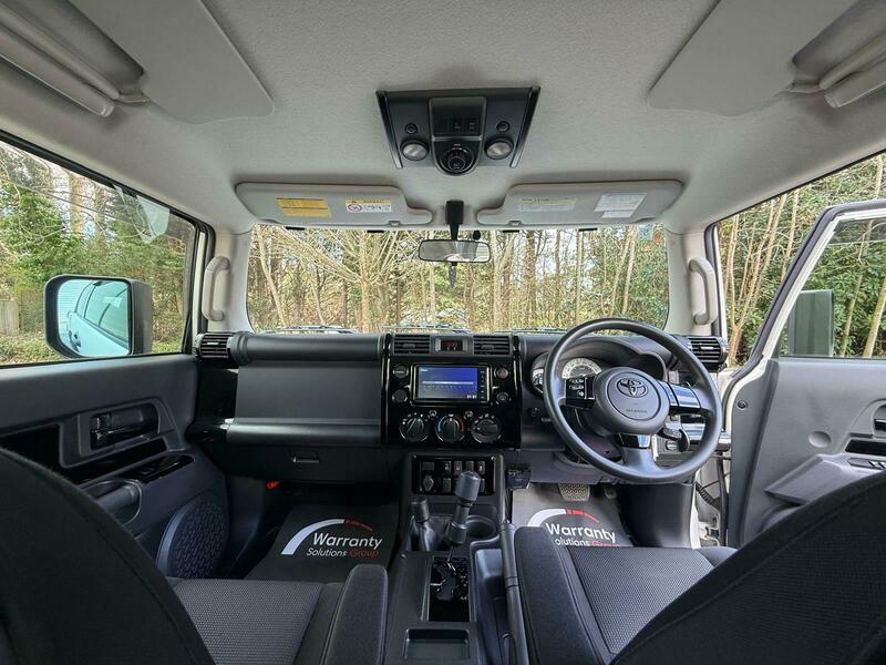 Used Toyota FJ Cruiser 2014 for sale - 77851017: Photo 36