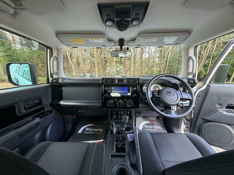 Used Toyota FJ Cruiser 2014 for sale - 77851017: Photo 4