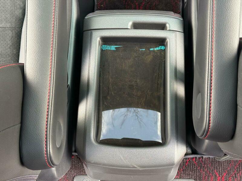 Used Toyota Vellfire 2013 for sale - 77906077: Photo 32