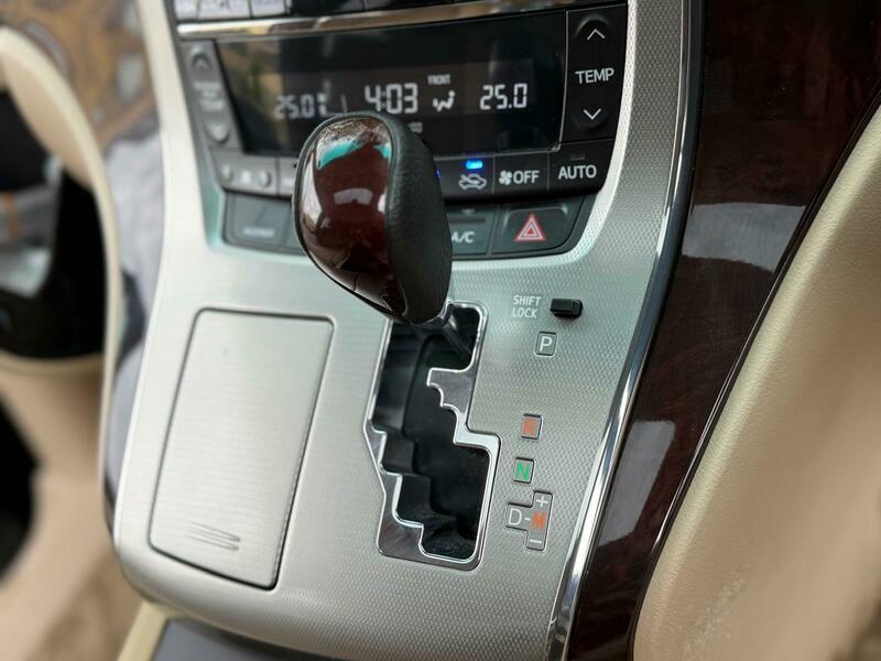 Used Toyota Vellfire 2014 for sale - 78219445: Photo 26