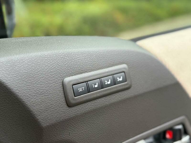 Used Toyota Vellfire 2014 for sale - 78219445: Photo 29