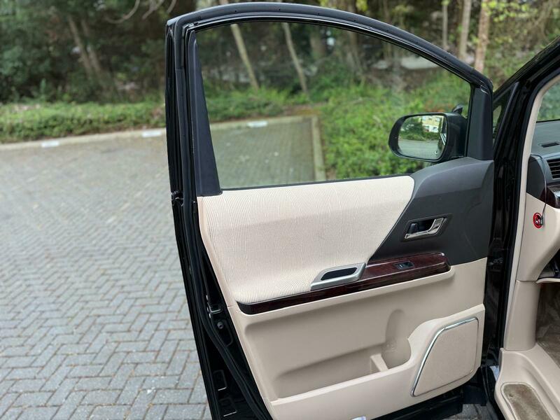 Used Toyota Vellfire 2014 for sale - 78219445: Photo 37