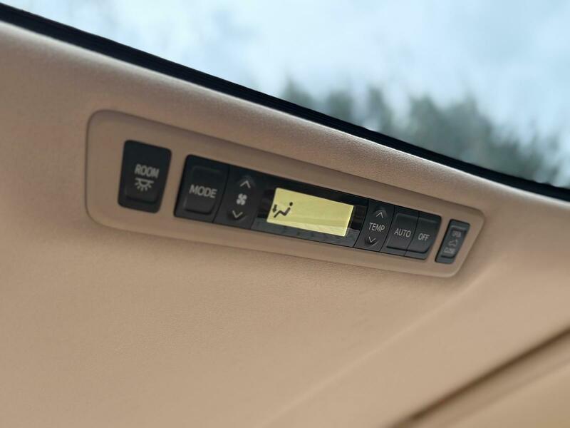 Used Toyota Vellfire 2014 for sale - 78219445: Photo 41