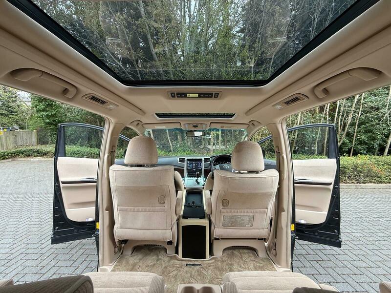 Used Toyota Vellfire 2014 for sale - 78219445: Photo 43