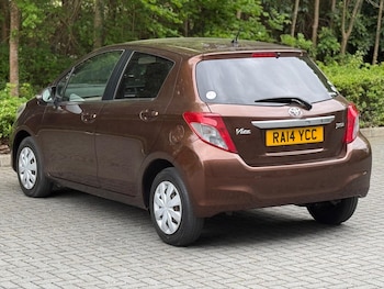 Used Toyota Yaris 2014 for sale - 78542052: Photo