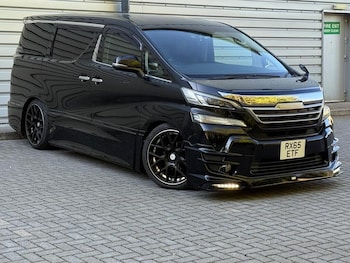 Used Toyota Vellfire 2015 for sale - 78488348: Photo