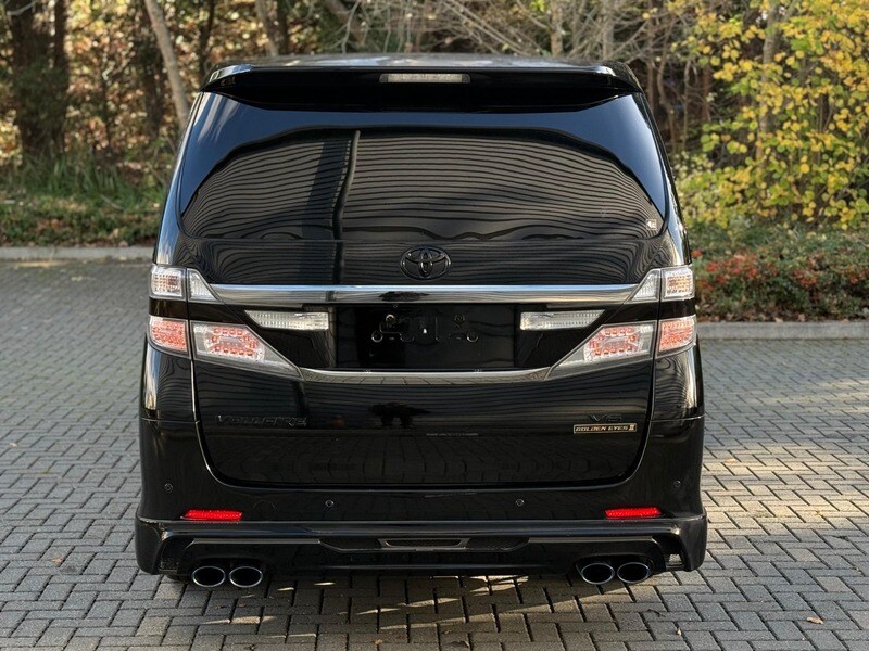 Used Toyota Vellfire 2014 for sale - 76520900: Photo 11