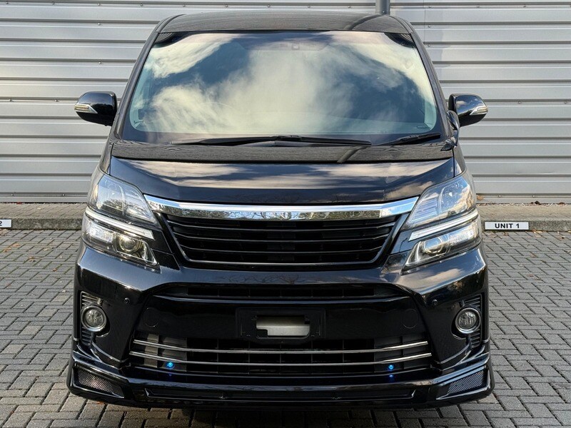 Used Toyota Vellfire 2014 for sale - 76520900: Photo 13