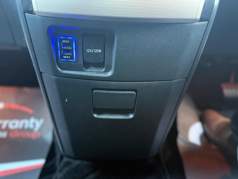 Used Toyota Vellfire 2014 for sale - 76520900: Photo 26