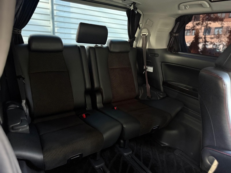 Used Toyota Vellfire 2014 for sale - 76520900: Photo 42