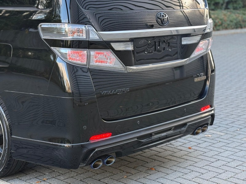 Used Toyota Vellfire 2014 for sale - 76520900: Photo 7