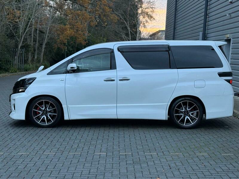 Used Toyota Vellfire 2024 for sale - 76884581: Photo 11