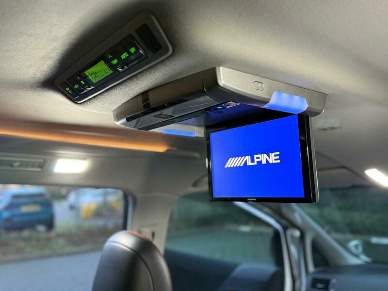 Used Toyota Vellfire 2024 for sale - 76884581: Photo 19