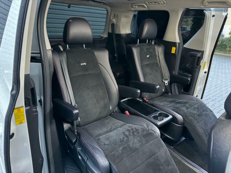 Used Toyota Vellfire 2024 for sale - 76884581: Photo 22